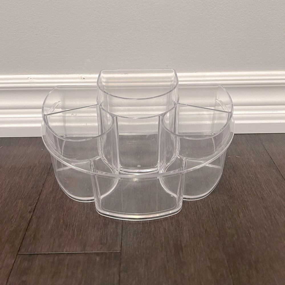 Clear Acrylic / Plastic Makeup and Bathroom Storage Container